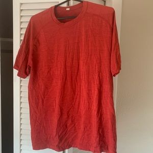 Men’s large lululemon metal vent tech